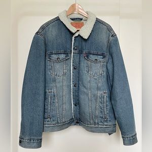 Levi’s Denim Sherpa Trucker Jacket